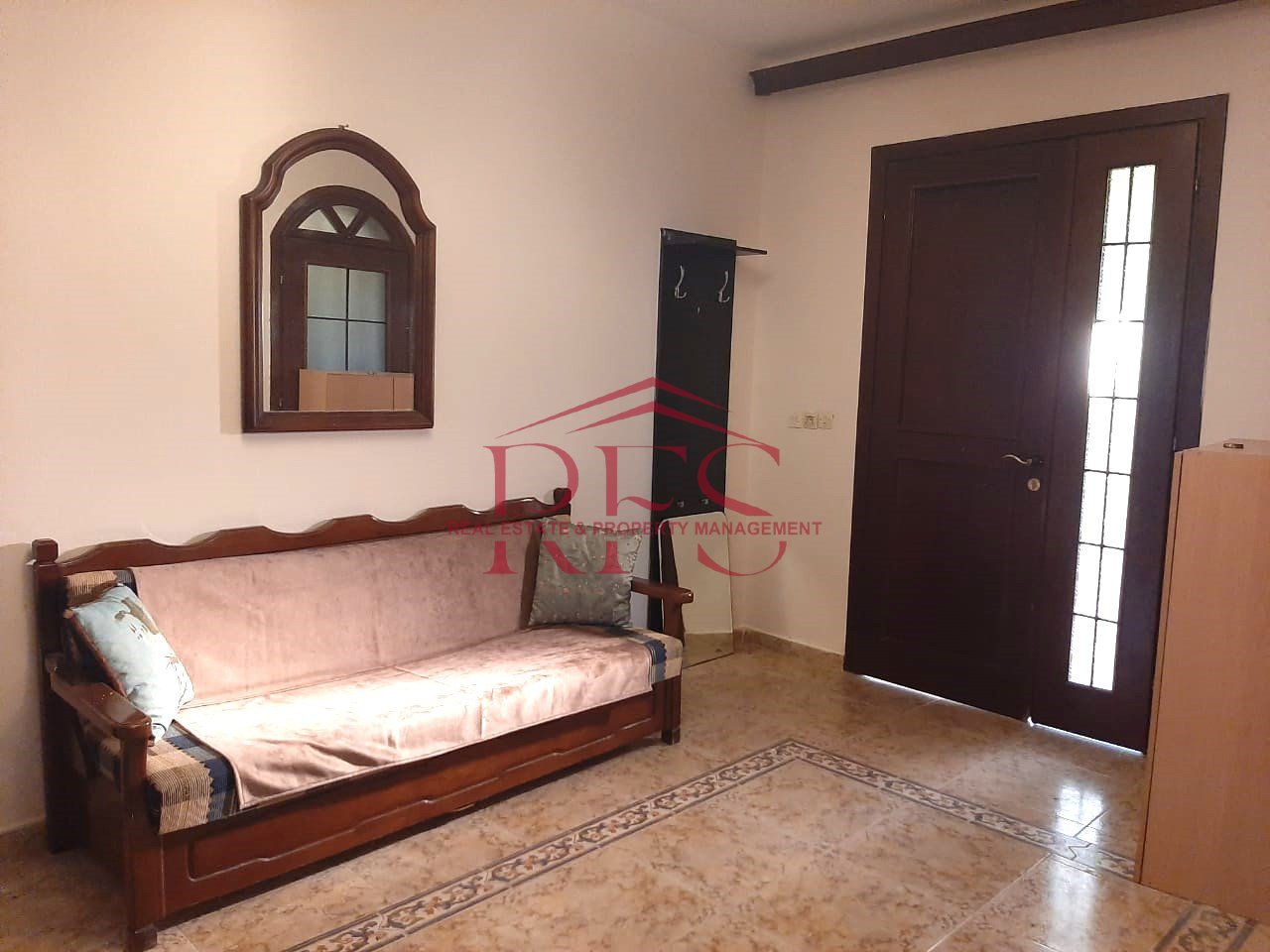 Jepet  Apartament 2+1 me Qera në Qytet Student me Cmim 450 €uro,
