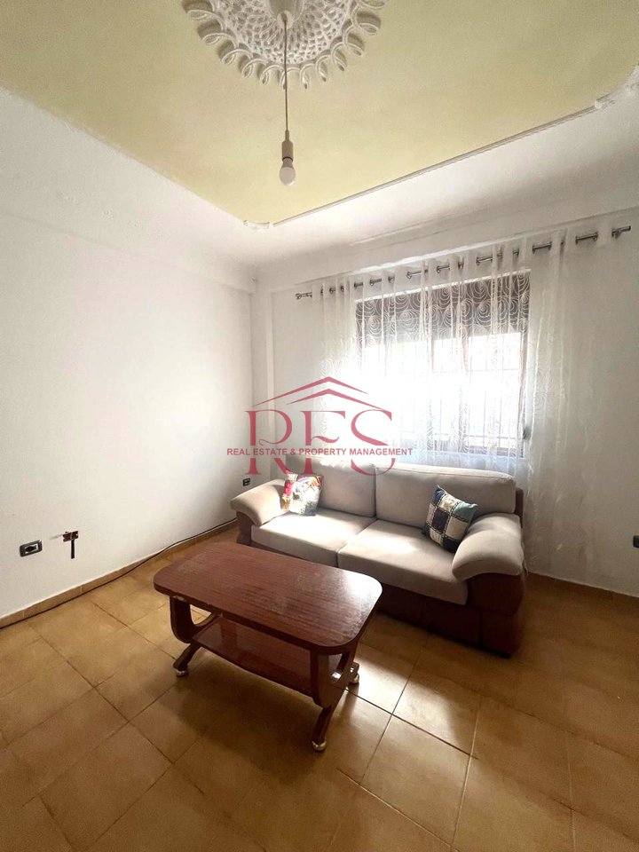 🏡 Jepet me Qira Apartament 1+1 ne 5 Maji, 400 mije leke