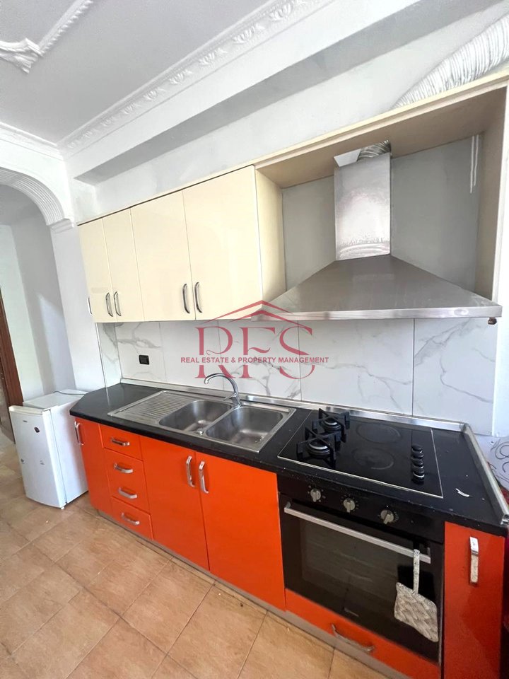 🏡 Jepet me Qira Apartament 1+1 ne 5 Maji, 400 mije leke