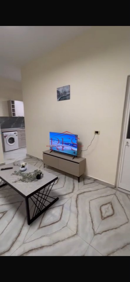 🏡 Jepen Dy Hyrje 1+1 me qera, ne Ali Dem pranë Mangalemit