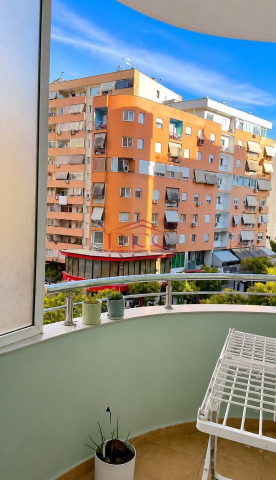 🏡 Jepet Apartament me Qera tek Komuna e Parisit