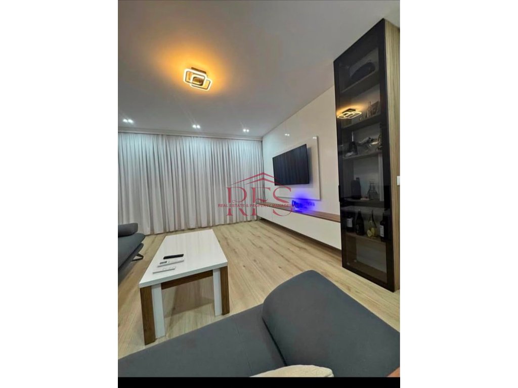 Gallery 01