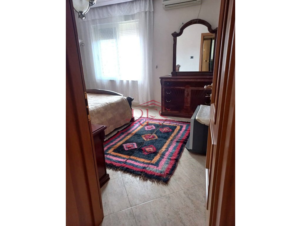 Gallery 01