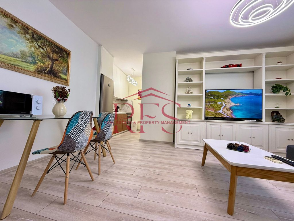 Gallery 01