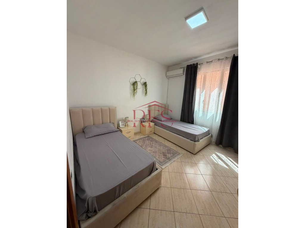 Gallery 01