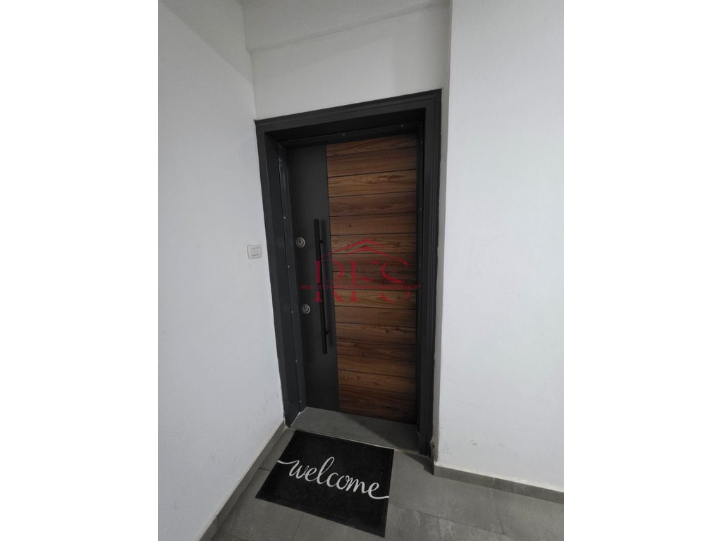 Gallery 01
