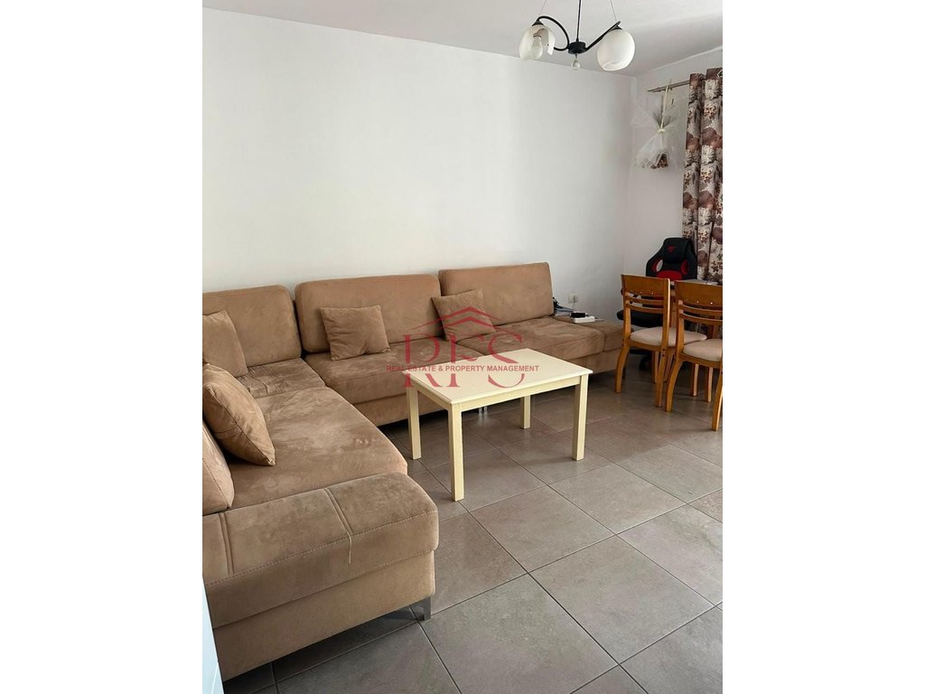 Gallery 01