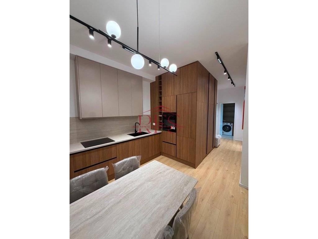 Gallery 01