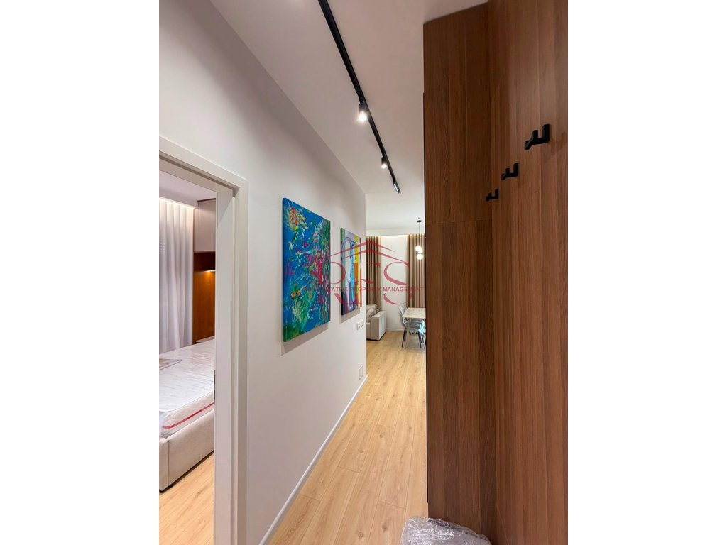 Gallery 01