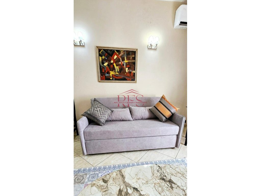 Gallery 01