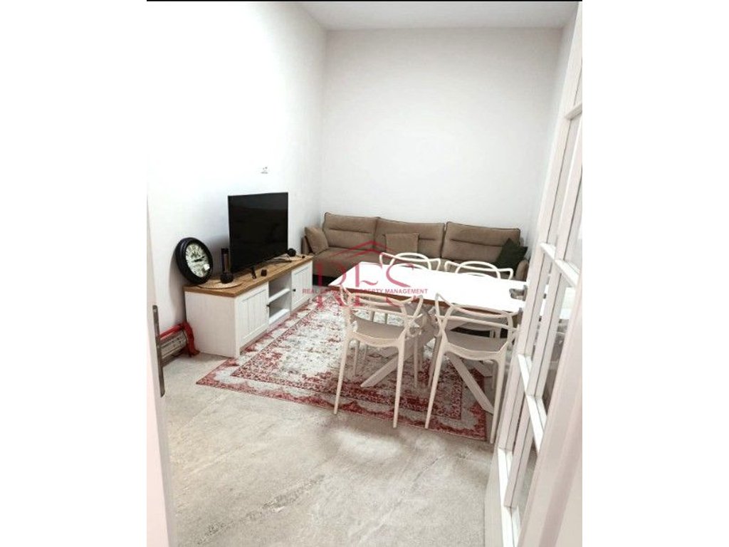 Gallery 01