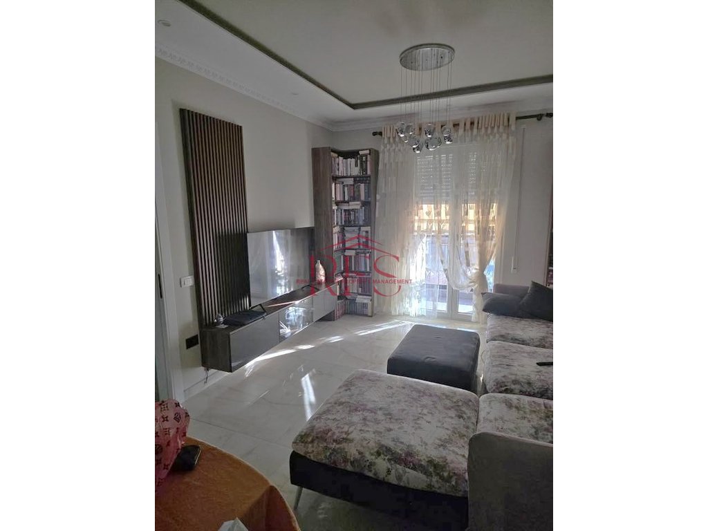 Gallery 01