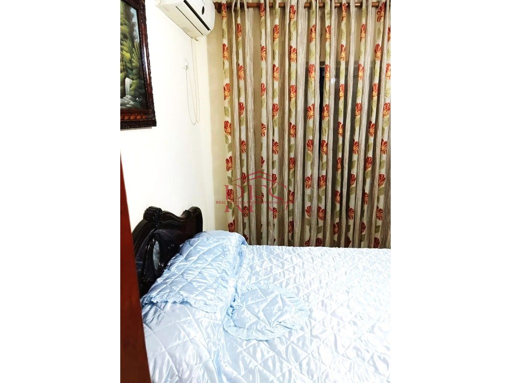 Gallery 01