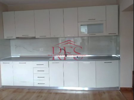 🏡 APPARTAMENTO 1+1 CON BALCONE E DEPOSITO IN AFFITTO A 21 DHJETORI
