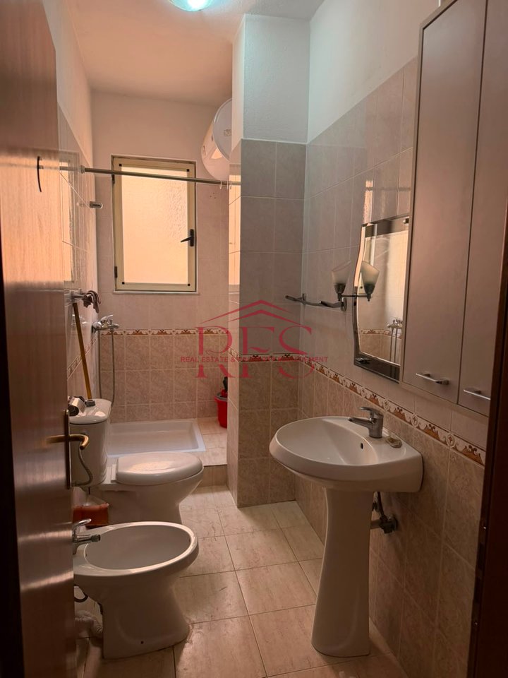 💥OPPORTUNITY FOR STUDENT, ROOM FOR RENT 200€🏡 ZOGU I ZI, TIRANA