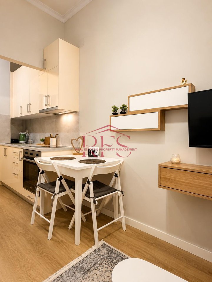 🏡 JEPET APARTAMENT 1+1 ME QERA NE 21 DHJETOR, TIRANË, 650 EURO