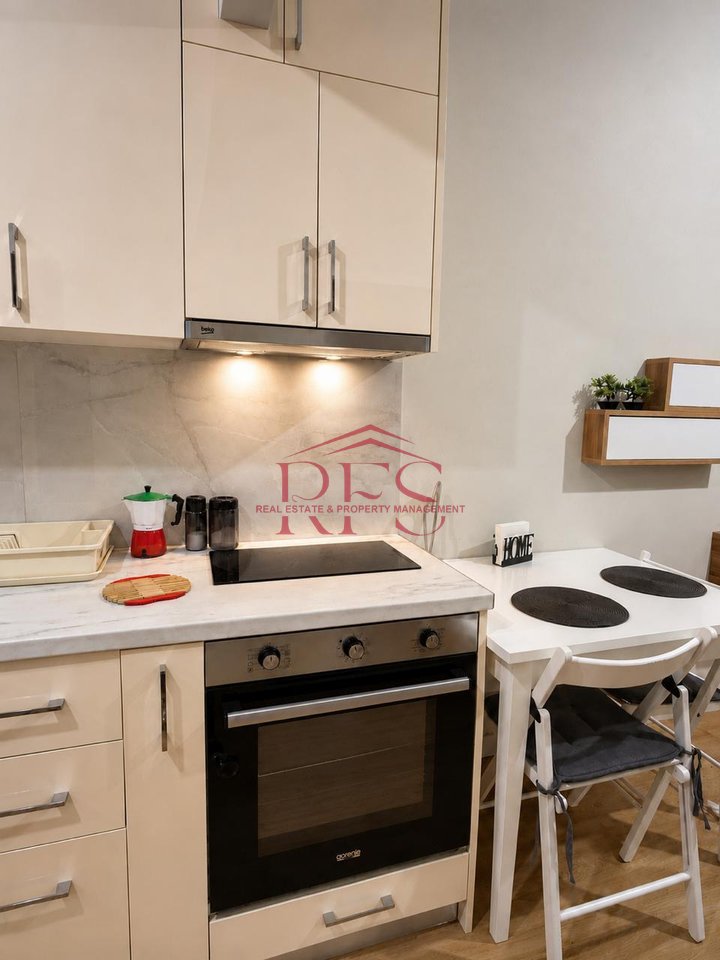 🏡 JEPET APARTAMENT 1+1 ME QERA NE 21 DHJETOR, TIRANË, 650 EURO