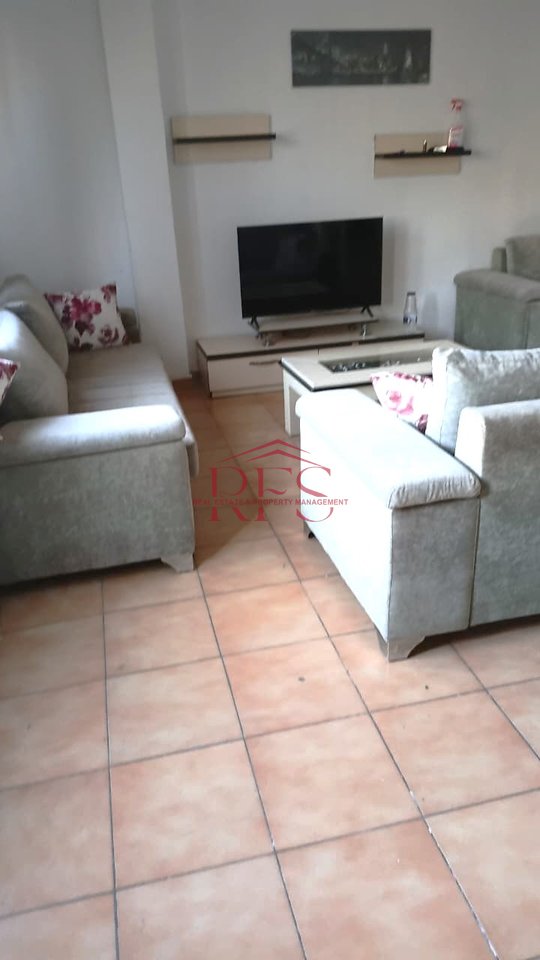 🏠 AFFITTASI 450€ APPARTAMENTO 2+1 – PALAZZO FRECCIA