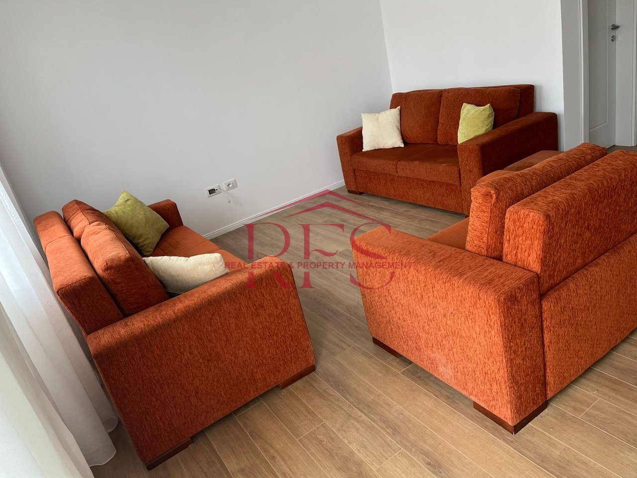 🏠 New entrance 1+1 for rent – Ali Demi 400€