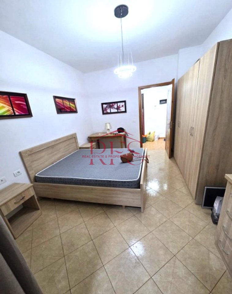 🏡 Jepet me Qera Super Apartament 2+1 Prane Qendres Kristal ne Komunen e Parisit , 650 mije leke