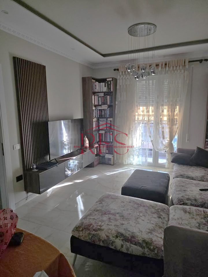 🏡 In affitto 1+1 – Vicino all'Ospedale Americano 2 | 65.000 LEK/Mese 📍