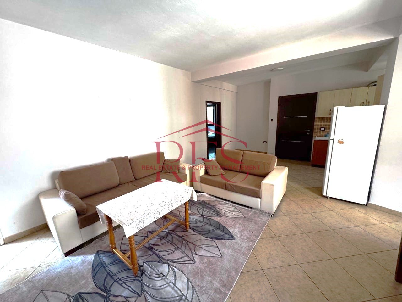 🏡 Jepet me qera 2+1 – te Vilat Gjermane | 50,000 lek/muaj 📍