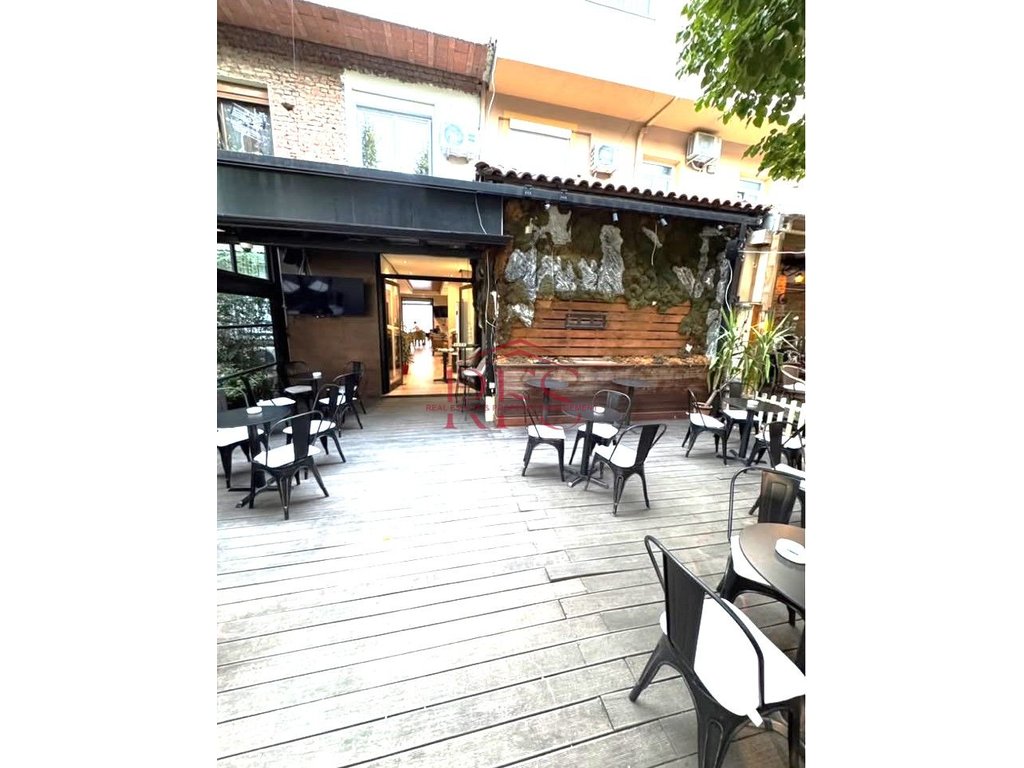 Gallery 01