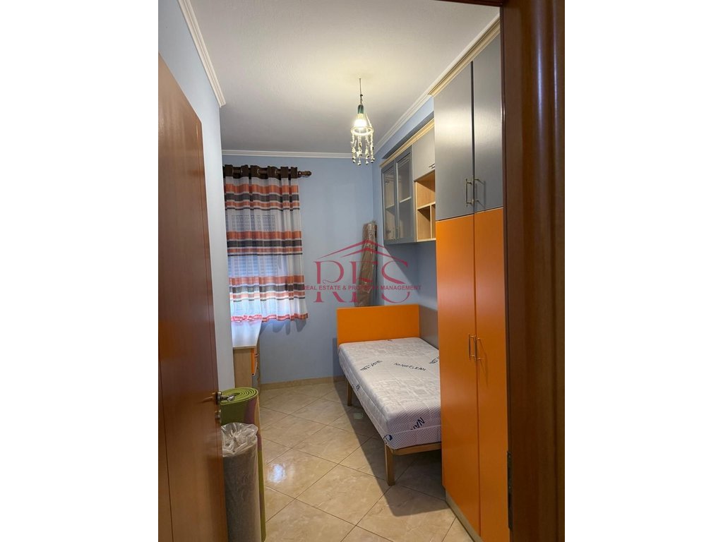 Gallery 01