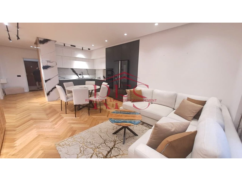 Gallery 01