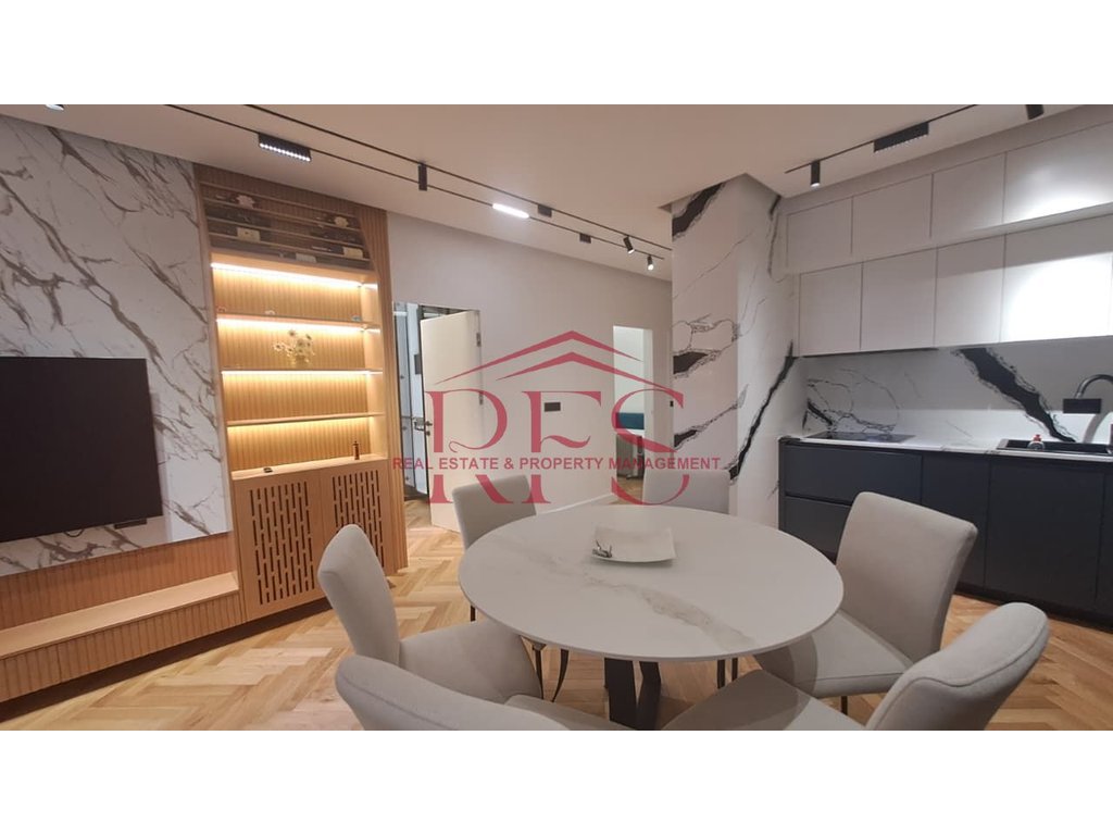 Gallery 01