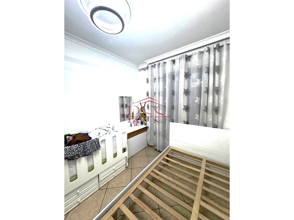 Gallery 01