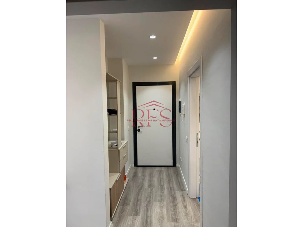 Gallery 01