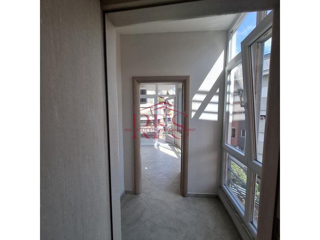 Gallery 01