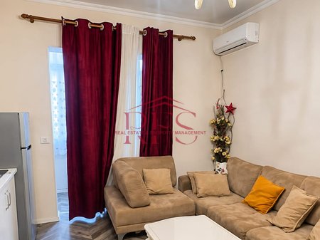 ✅Jepet me qera apartament 1+1 per 500 euro –📍Rruga 5 Maji, te Concord Center