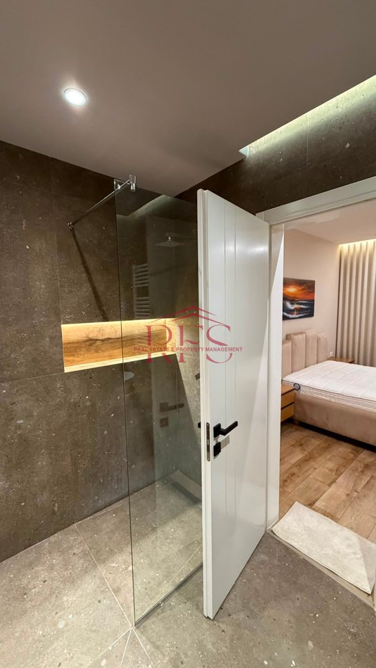 🏡✨ Jepet me qera SUPER apartament 2+1+2+Parkim | 116 m² | LIQENI I THATË | 1.500€