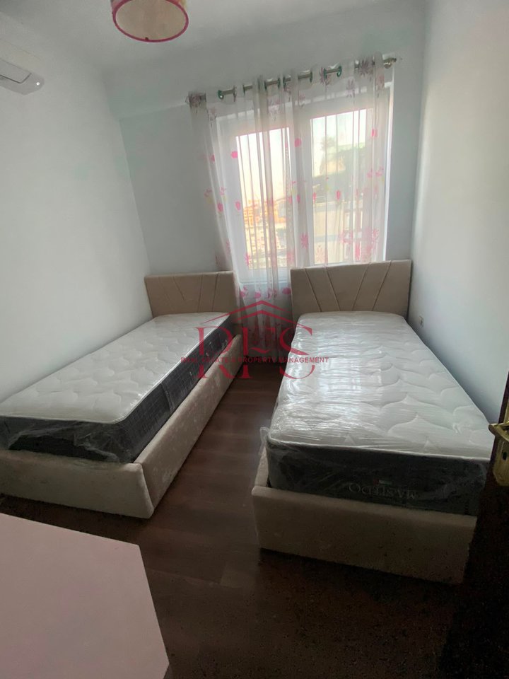 🏠 Jepet me Qira Apartament 2+1 tek Liqeni i Thatë tek Loy Lounge, 750 mije leke