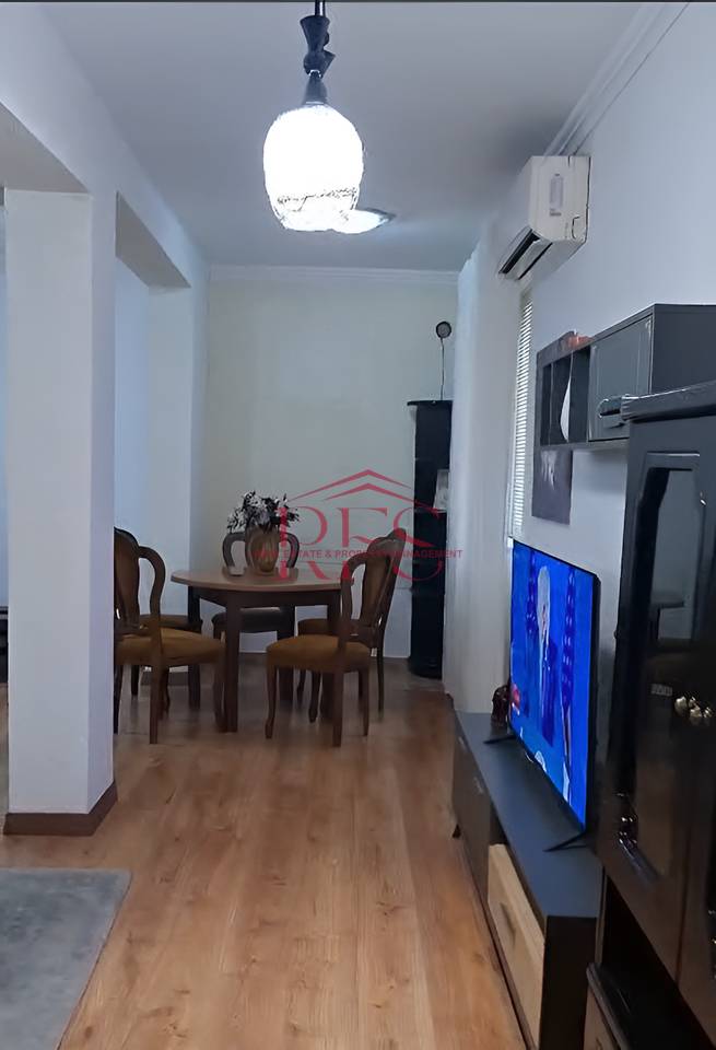 🏡 Jepet me qera hyrje 2+1+2 vende Parkimi – Kinostudio, Shkolla e Bashkuar