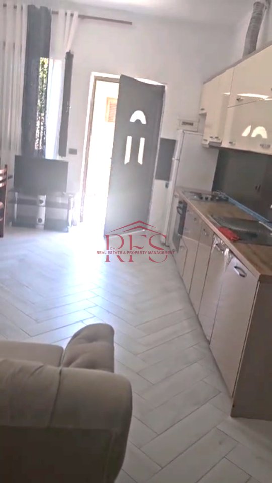 🏠 Jepet me qera hyrje 2+1 per 380€ – LAPRAKE