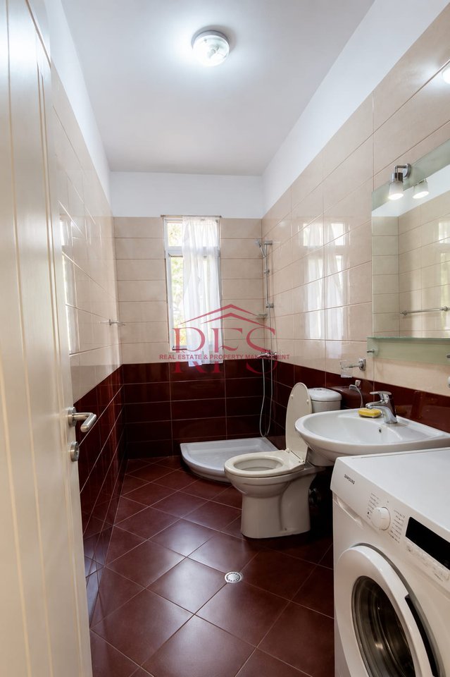 ✅Jepet me qera apartament 1+1 per 500 euro –📍Rruga 5 Maji, te Concord Center