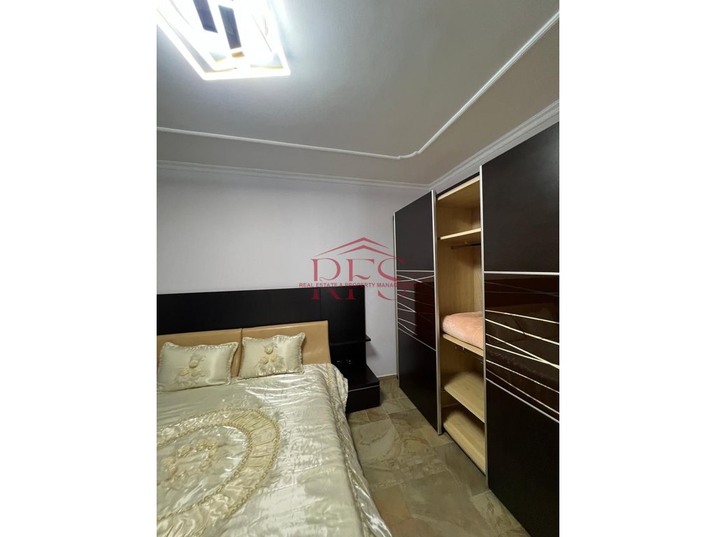 Gallery 01