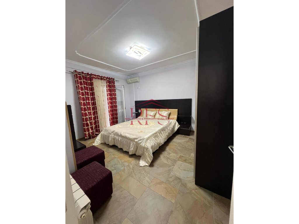 Gallery 01