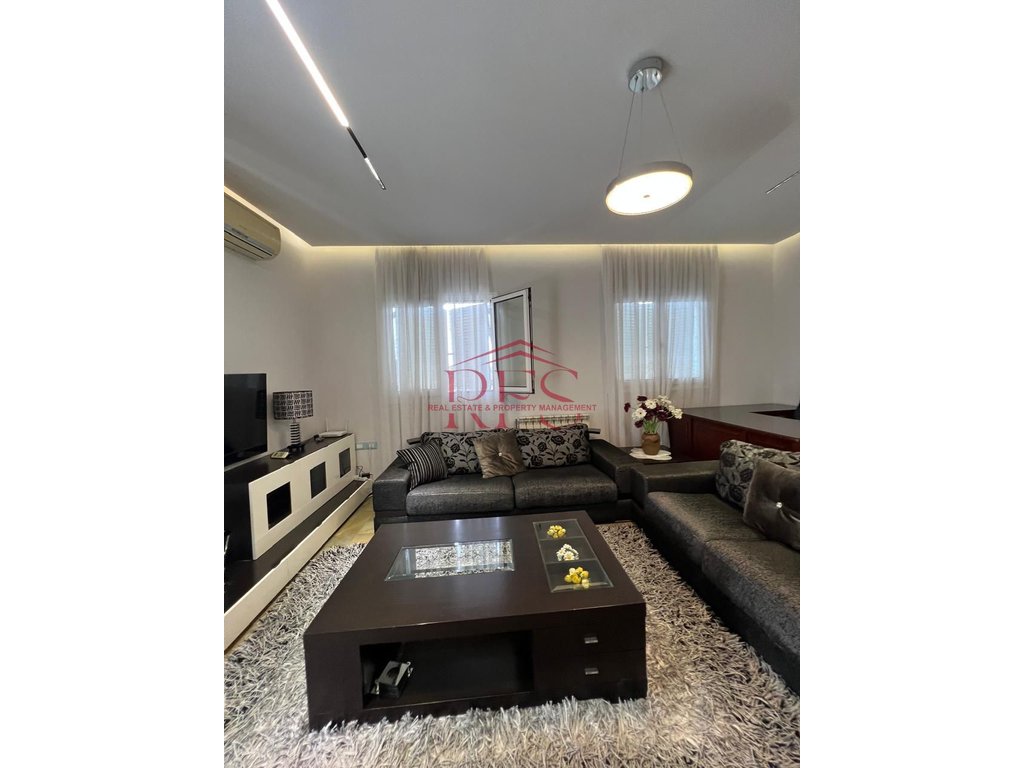 Gallery 01