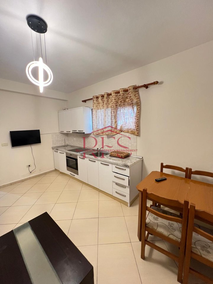 🏡 OKAZION – Jepet me qera apartament 2+1📍 Prane Fakultetit Ekonomik