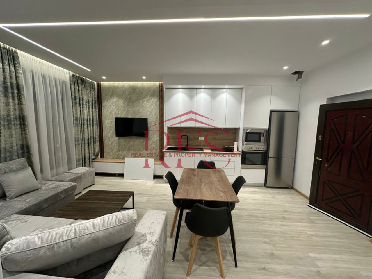 📍 Apartment for Rent at Zogu i Zi