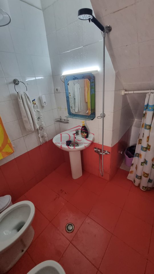 Apartment 2+1 for rent – Kavaja Street opposite Square 21 and Deliorgj