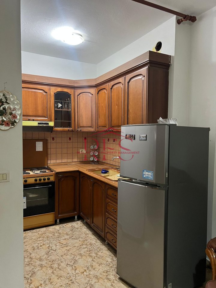 📍Jepet me Qera Apartament 1+1 – Komuna e Parisit