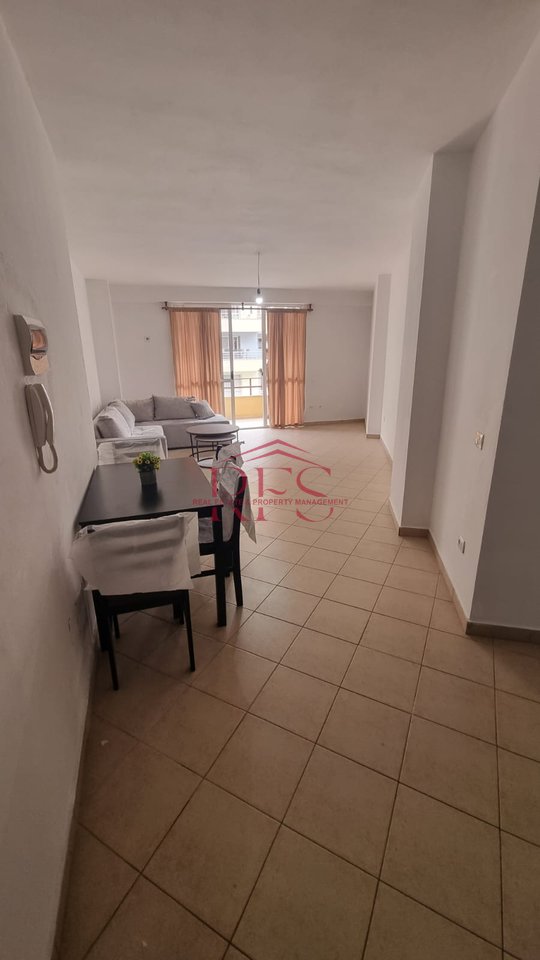 Shitet apartament 2+1 me ballkon – Astir