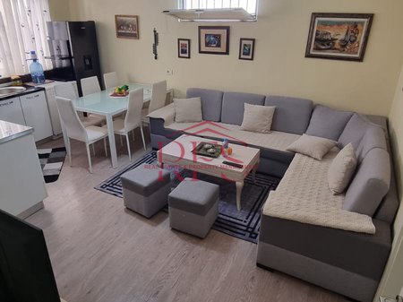 2+1 apartment for rent – Kavaja Street