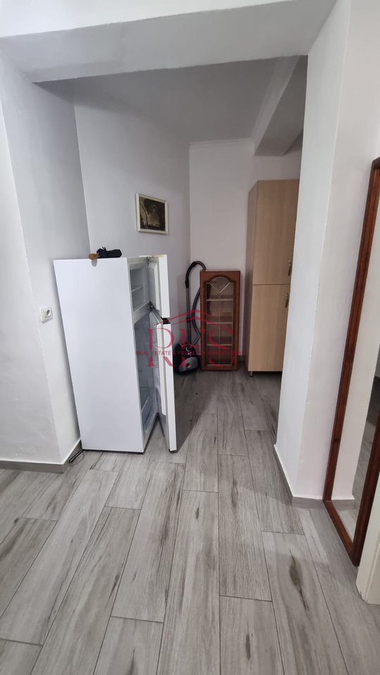 Jepet me qera apartament 1+1 në Don Bosko