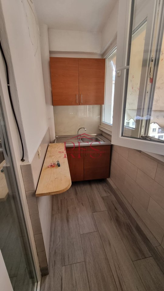Jepet me qera apartament 1+1 në Don Bosko